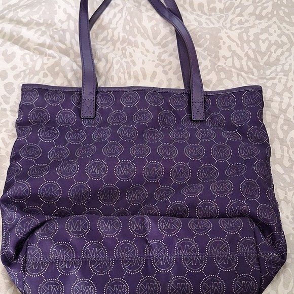 Purple & Gold Medium MK Monogram Dots Print Tote Bag - Picture 4 of 13